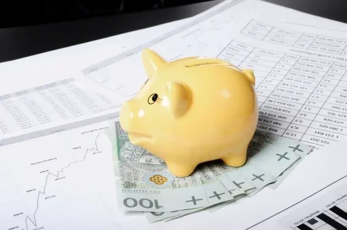 Jak obliczyć podatek od lokaty i uniknąć nieprzyjemnych niespodzianek