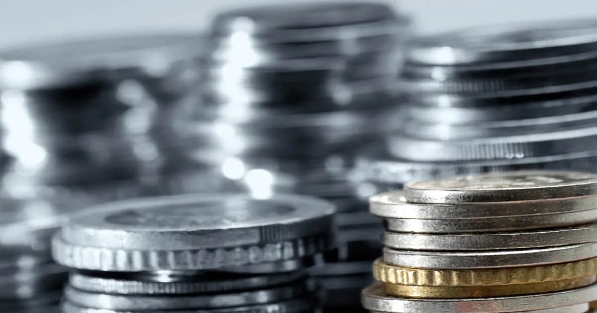 Chwilówki czy warto? Poznaj zalety, wady i ryzyko zadłużenia